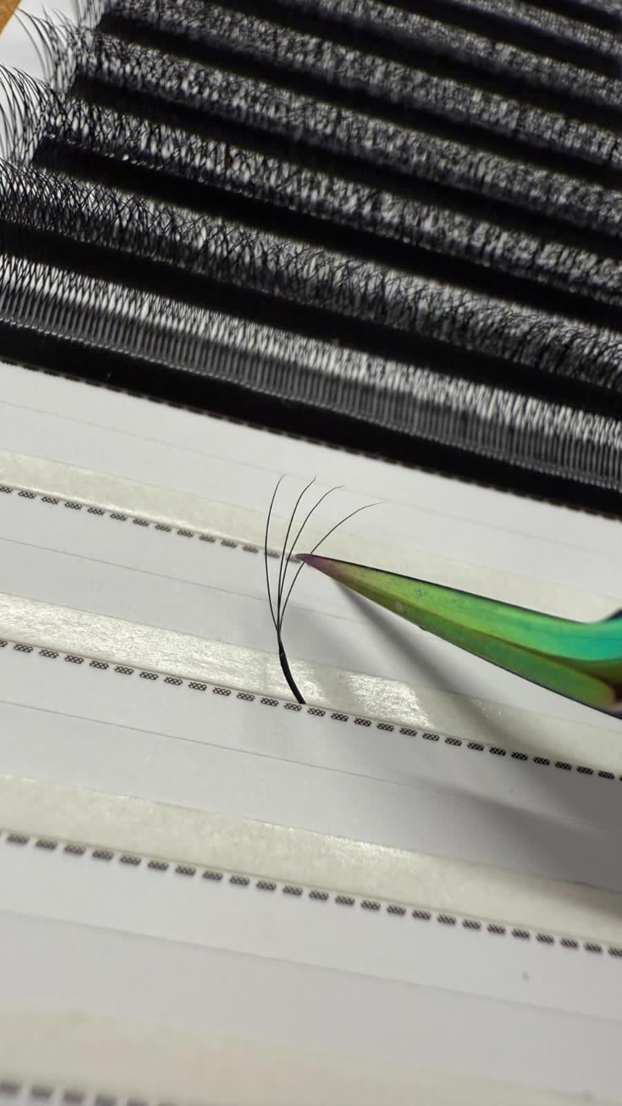 Lông mi giả - Công Ty TNHH MTV Lông Mi An An